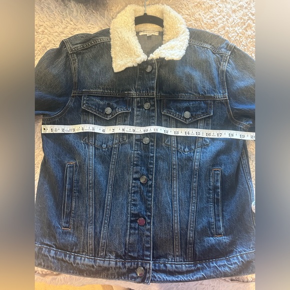 Good American Oversized Classic Denim Jacket w/Sherpa Collar &. Size 0/0 XS - Picture 4 of 5